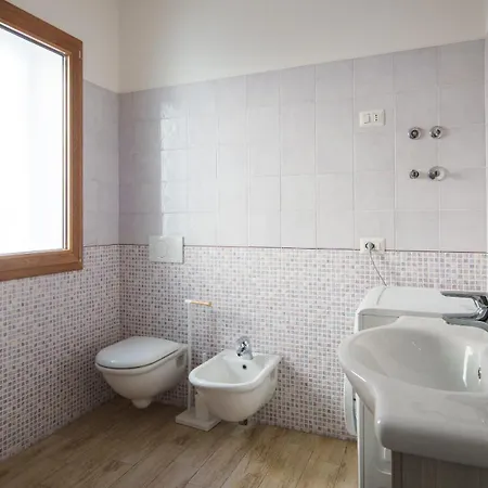 Urban Loft - In The Heart Of Apartment Olbia